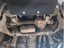 Stalowa płyta pod silnik Nissan Pathfinder (2005-2015)