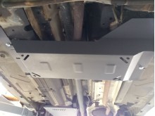 Stalowa płyta pod DPF Dacia Duster (2010-2013)