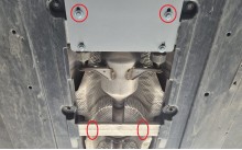 Aluminiowa płyta pod katalizator do Suzuki Swace (2020-2026)