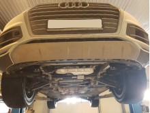 Stalowa płyta pod skrzynię biegów Audi Q8 (2018-2026)